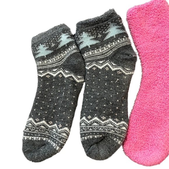 Set of 4 fuzzy socks - Picture 7 of 7
